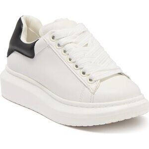 Gaines Platform Sneaker
